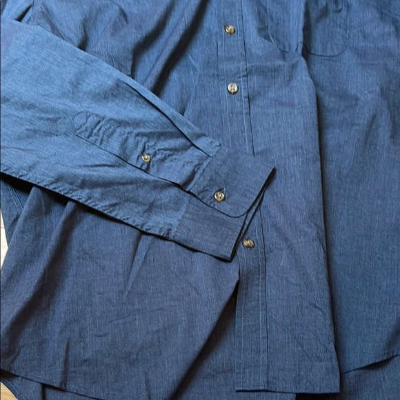 Old Navy Blue Casual Button Down Shirt - Picture 3 of 6